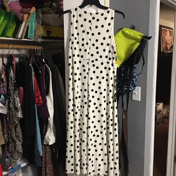 NWT Dress - Picture 5 of 5